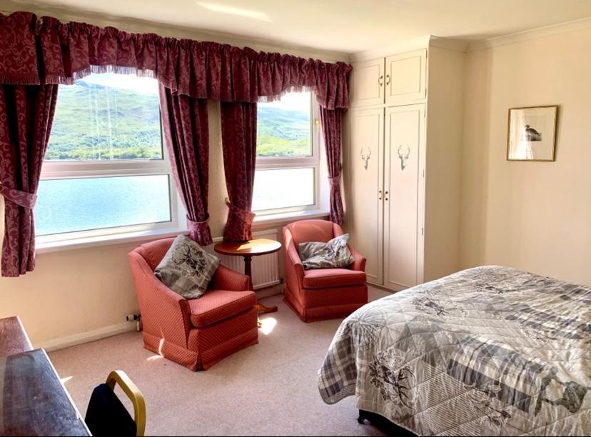 Lochalsh Hotel With Views To The Beautiful Isle Of Skye カイル・オブ・ロカルシュ エクステリア 写真